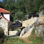 بيت للعطل Secluded Fisherman's Cove Prisnjak, Hvar - 8763 Zastražišće